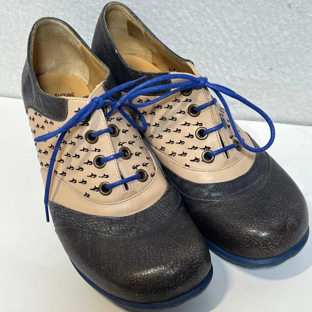 John Fluevog Leather Lace Up Oxford Heels Brown Tan Blue Size 8.5 Portugal